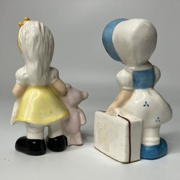 Ucagco Vtg Figurine Set of 2 Girls Yellow Teddy Bear Blue Bonnet Suitcase READ - Picture 2 of 9